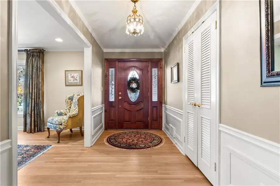 4810 Cherrywood Lane Ne, Atlanta, GA 30342 - Image #2