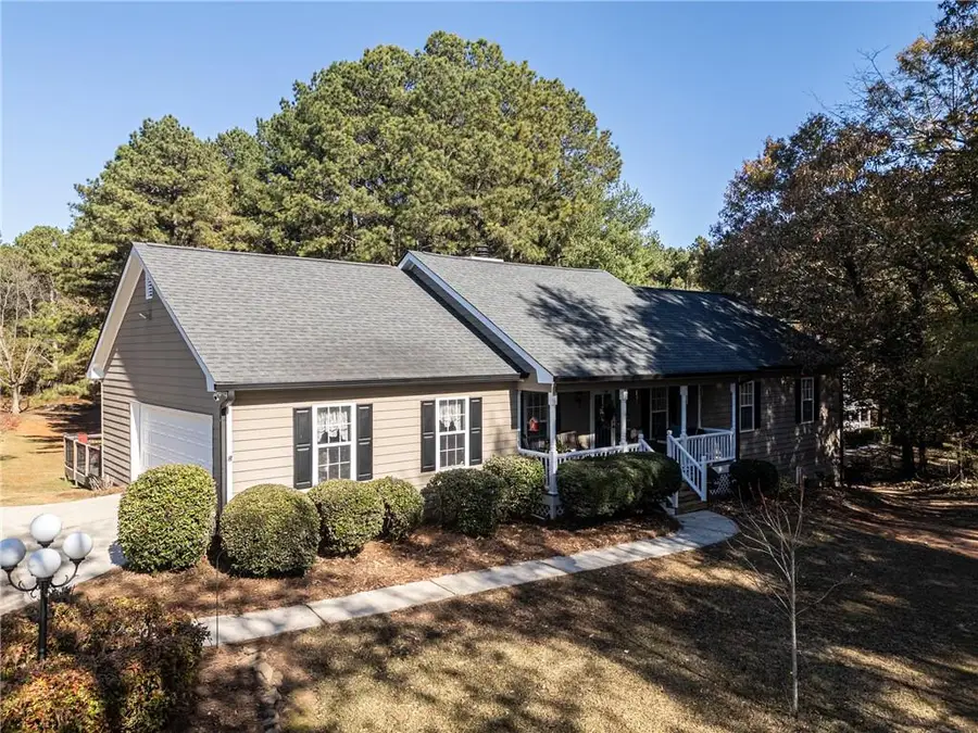 3461 Camelot Way, Loganville, GA 30052 - Image #2