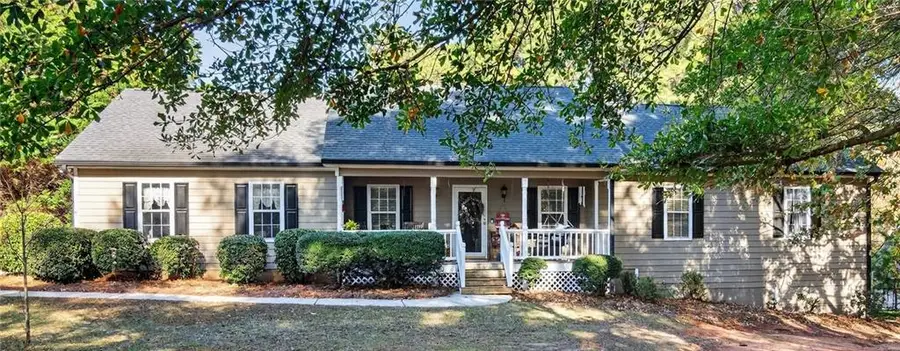 3461 Camelot Way, Loganville, GA 30052 - Image #3