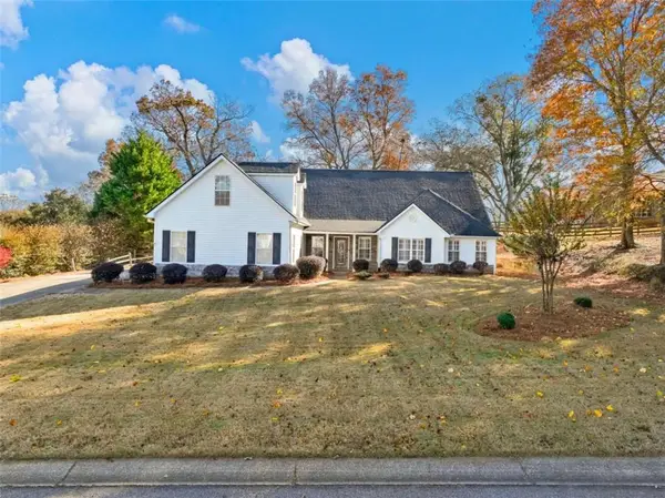 38 Berry Hill Lane, Hoschton, GA 30548