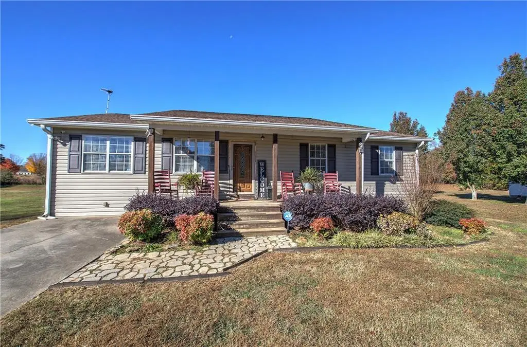 158 Brooksmill Drive Ne, Calhoun, GA 30701 - Image #1