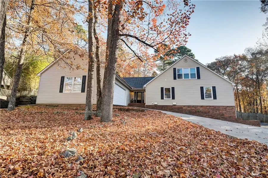 224 Shadowood Drive Se, Calhoun, GA 30701 - Image #2