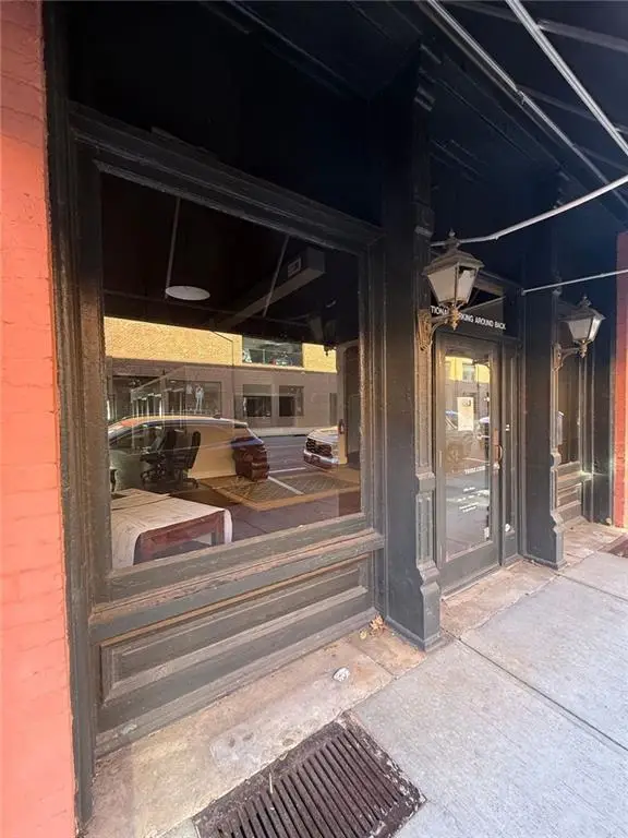 8 E 3 Rd Avenue, Rome, GA 30161 - Image #2