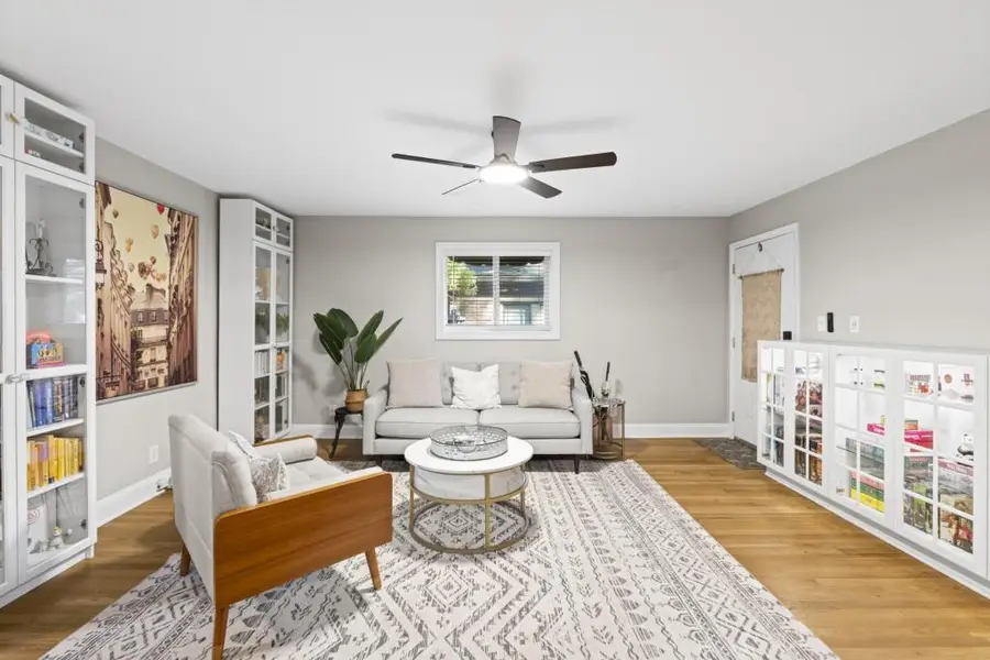 394 6th Street Ne #2, Atlanta, GA 30308 - Image #2