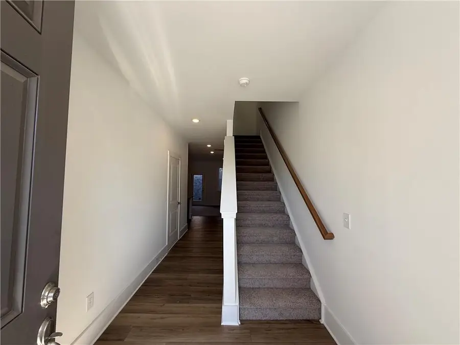 1690 Gunnin Trace Nw, Atlanta, GA 30318 - Image #2