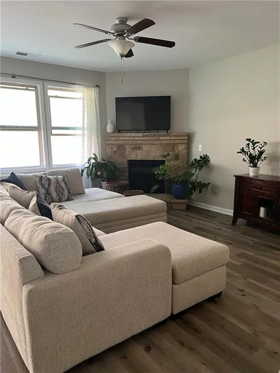 322 Lanier Court, Hiram, GA 30141 - Image #2