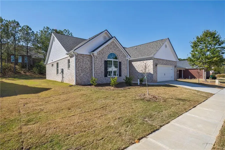 853 Crossroads Court, Social Circle, GA 30025 - Image #2