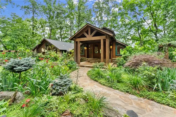 6615 Happy Hollow Trail, Gainesville, GA 30506