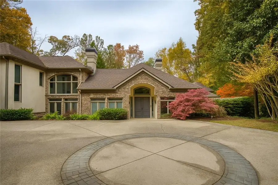 6010 Heards Drive, Sandy Springs, GA 30328 - Image #2