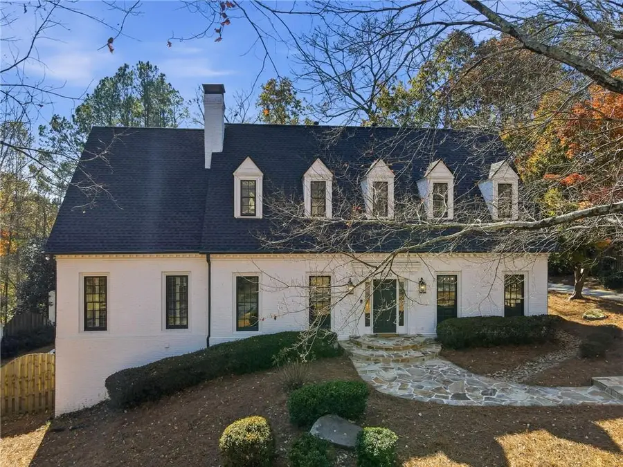 8520 Valemont Drive, Sandy Springs, GA 30350 - Image #3