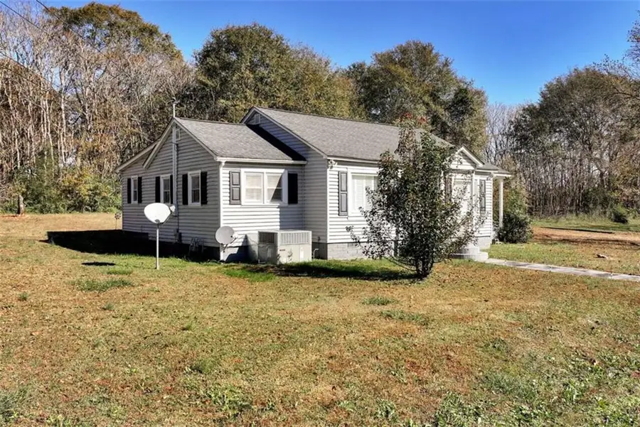 111 College Avenue, Canon, GA 30520 - Image #3