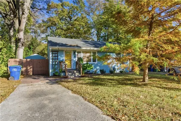 142 Woodbine Circle Se, Atlanta, GA 30317