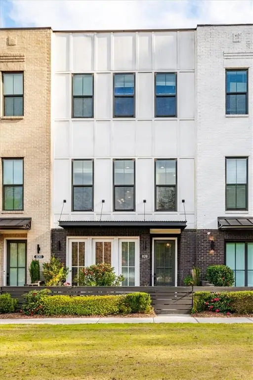 828 Constellation Drive, Decatur, GA 30033 - Image #1