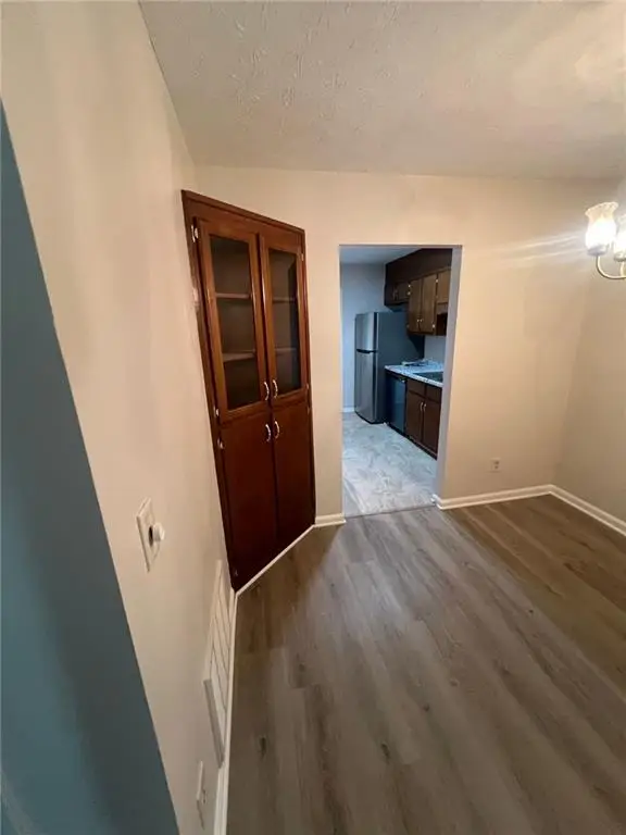 620 Telfair Court, Suwanee, GA 30024 - Image #3