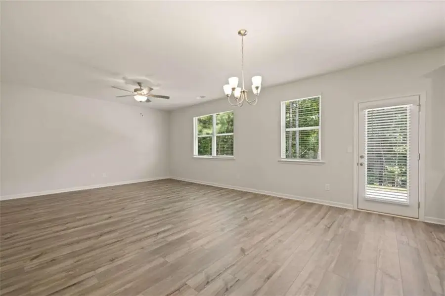 2707 SW Riverpine Trail Sw, Atlanta, GA 30331 - Image #3