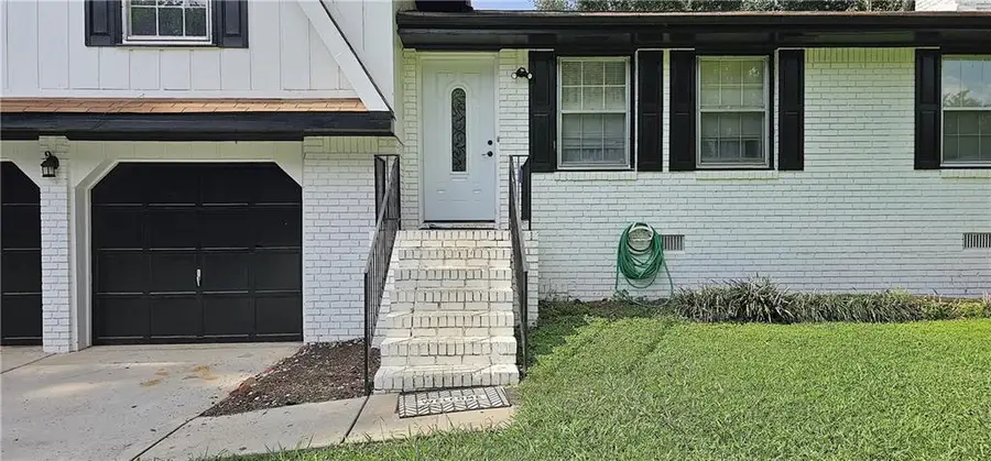 2611 Kings Circle, Lawrenceville, GA 30044 - Image #3