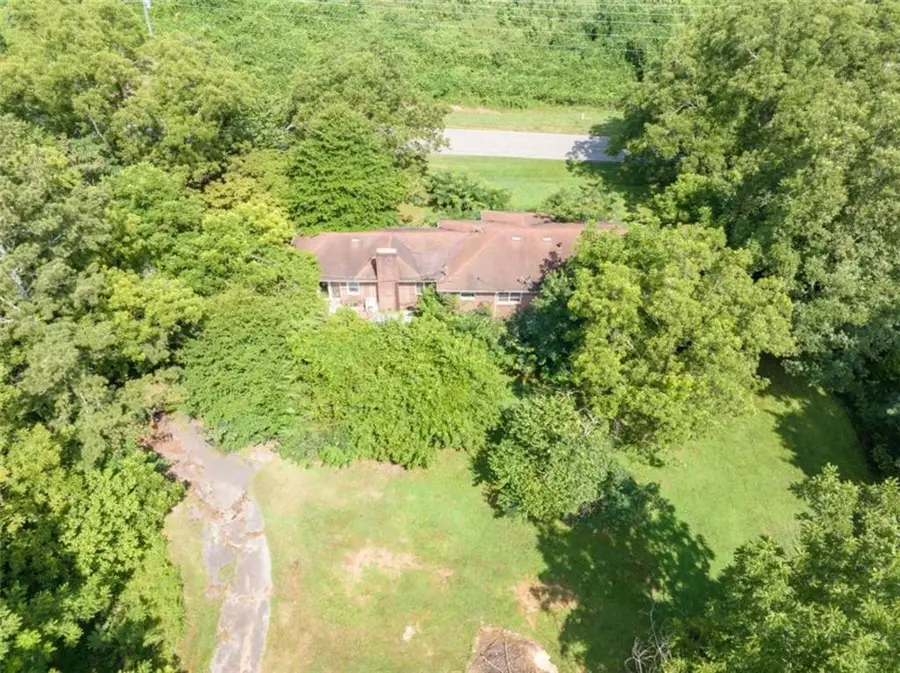 2144 Hog Mountain Road, Jefferson, GA 30549 - Image #2
