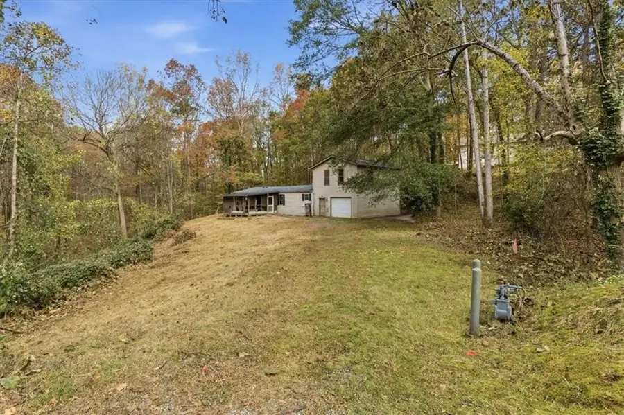 5186 W Holiday Court Se, Acworth, GA 30102 - Image #2