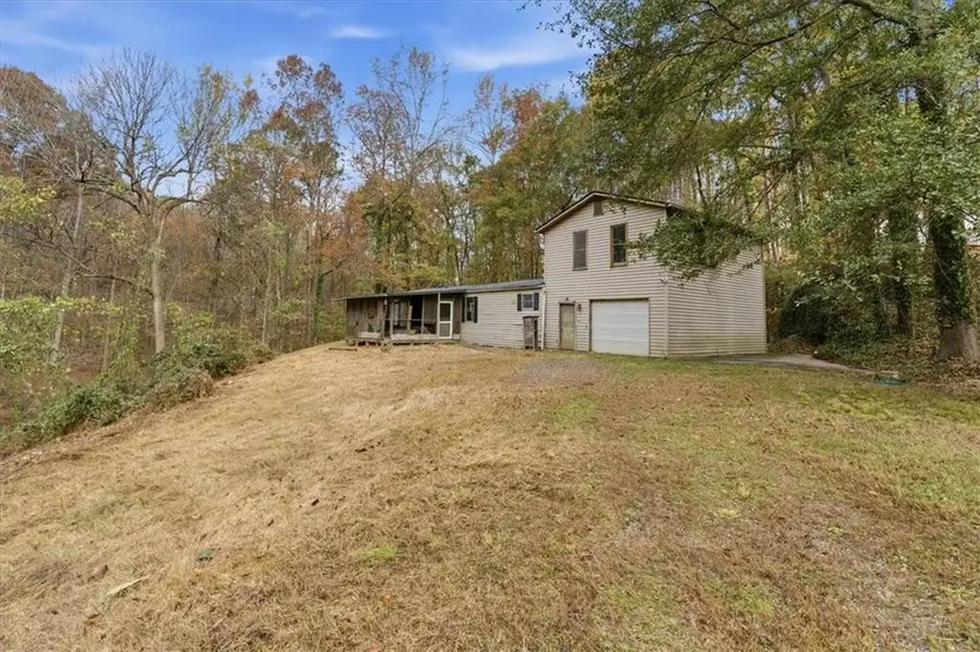 5186 W Holiday Court Se, Acworth, GA 30102 - Image #3