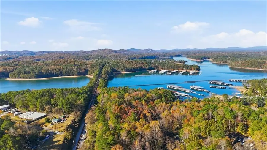 5198 W Holiday Court Se, Acworth, GA 30102 - Image #3