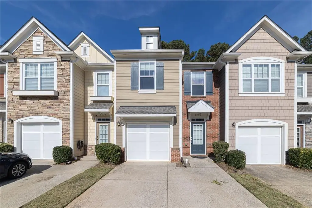 2002 Lakeshore Overlook Circle Nw, Kennesaw, GA 30152 - Image #1