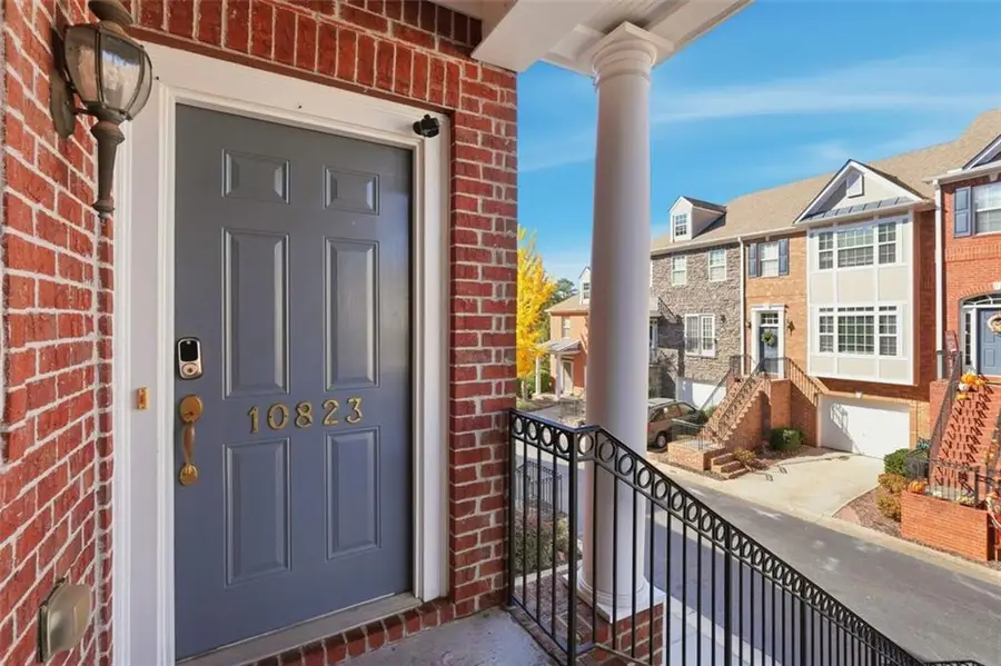 10823 Yorkwood Street, Johns Creek, GA 30097 - Image #3