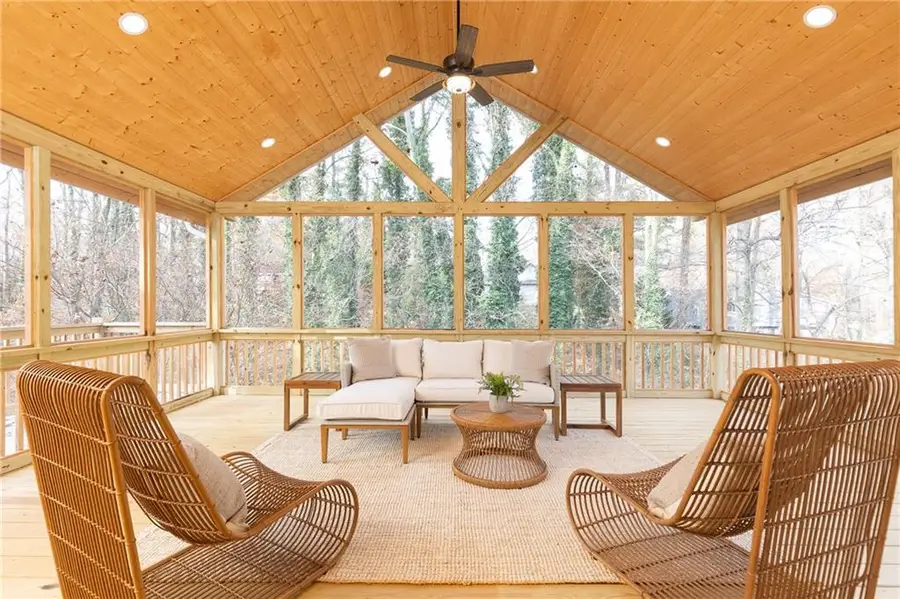 806 Moonlit Lane Nw, Acworth, GA 30102 - Image #2