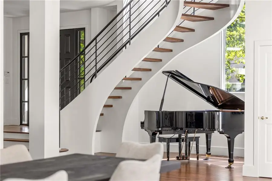 35 Robin Hood Road Ne, Atlanta, GA 30309 - Image #3