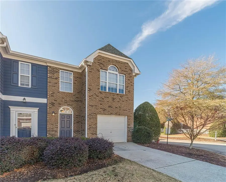 6250 Shoreview Circle, Flowery Branch, GA 30542 - Image #2