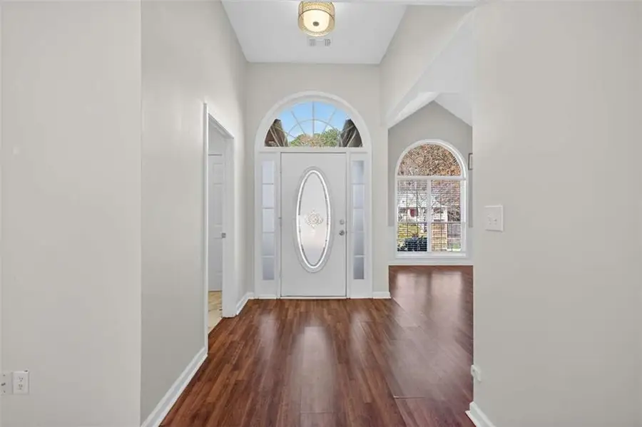 6512 Shady Valley Drive, Flowery Branch, GA 30542 - Image #3