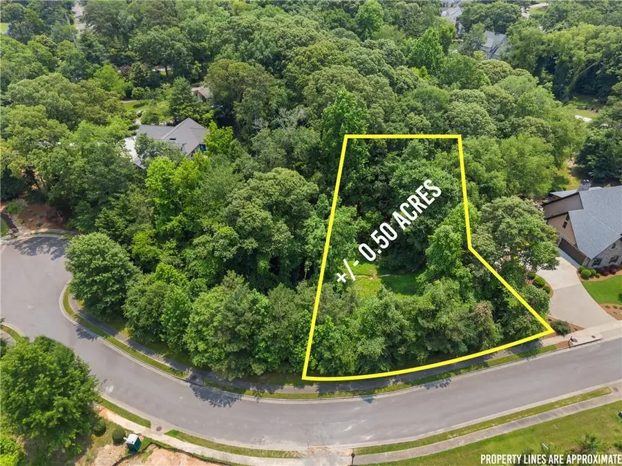 1748 Oak Tree Hollow, Gainesville, GA 30501 - Image #2