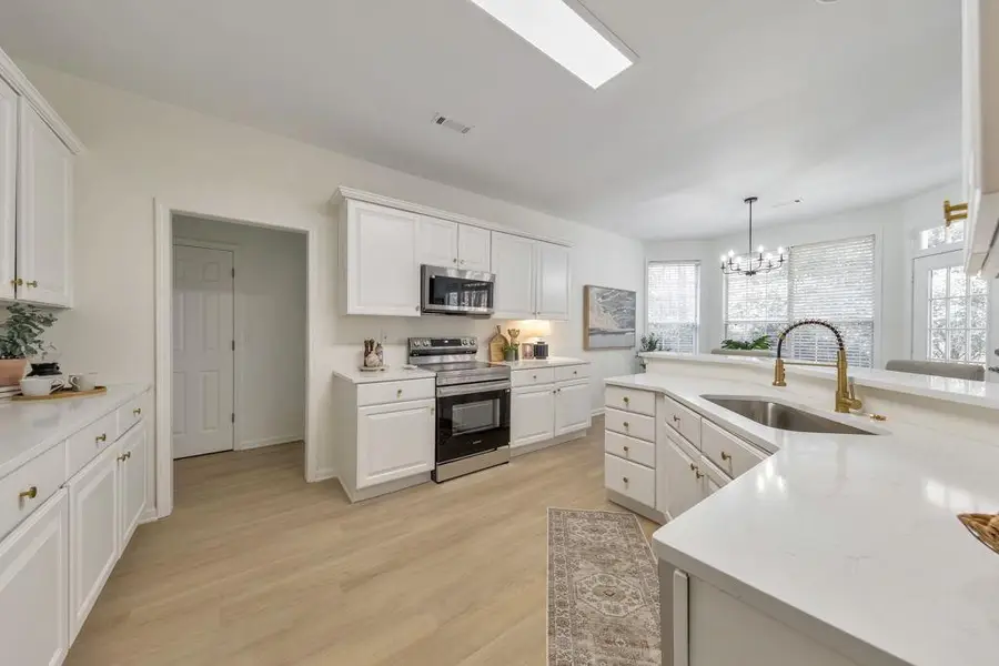 9261 Glenleigh Way, Jonesboro, GA 30236 - Image #3