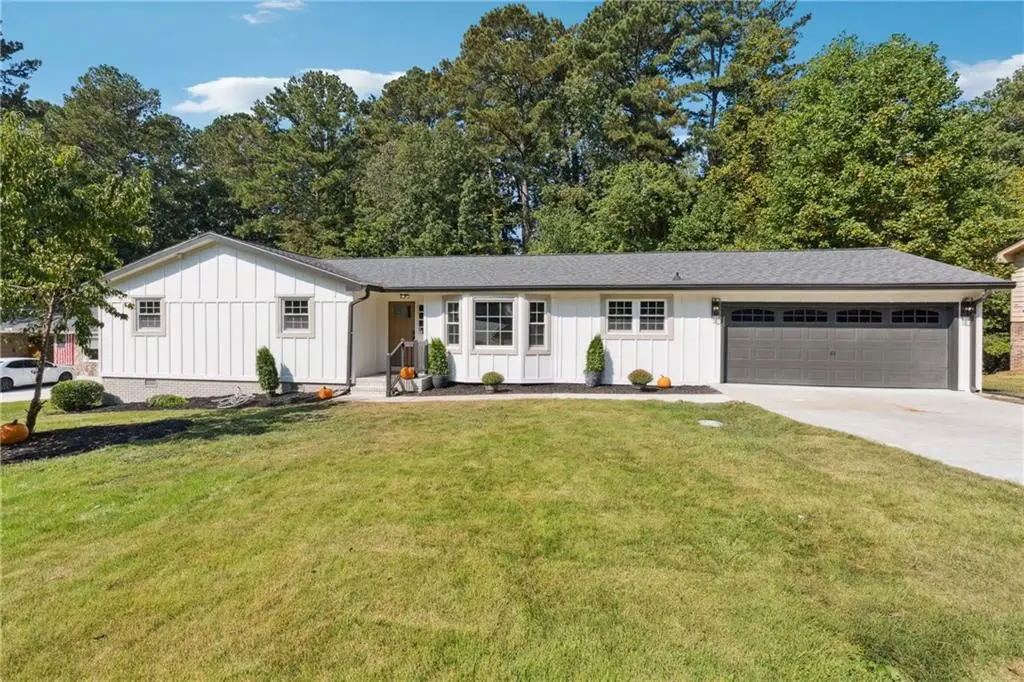 110 Jayne Ellen Court, Alpharetta, GA 30009 - Image #1