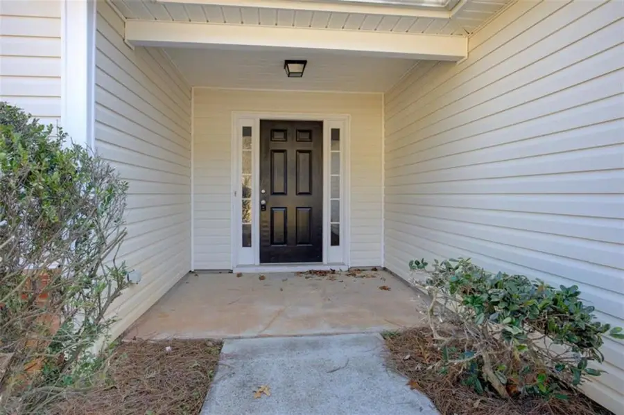135 Shenandoah Drive, Covington, GA 30016 - Image #2