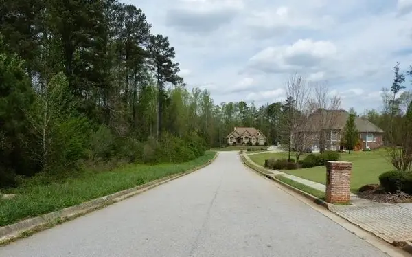 204 Benefield Court, Stockbridge, GA 30281