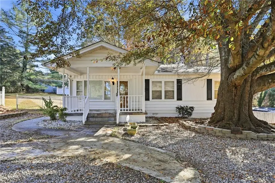 1304 Pine Valley Road, Gainesville, GA 30501 - Image #3