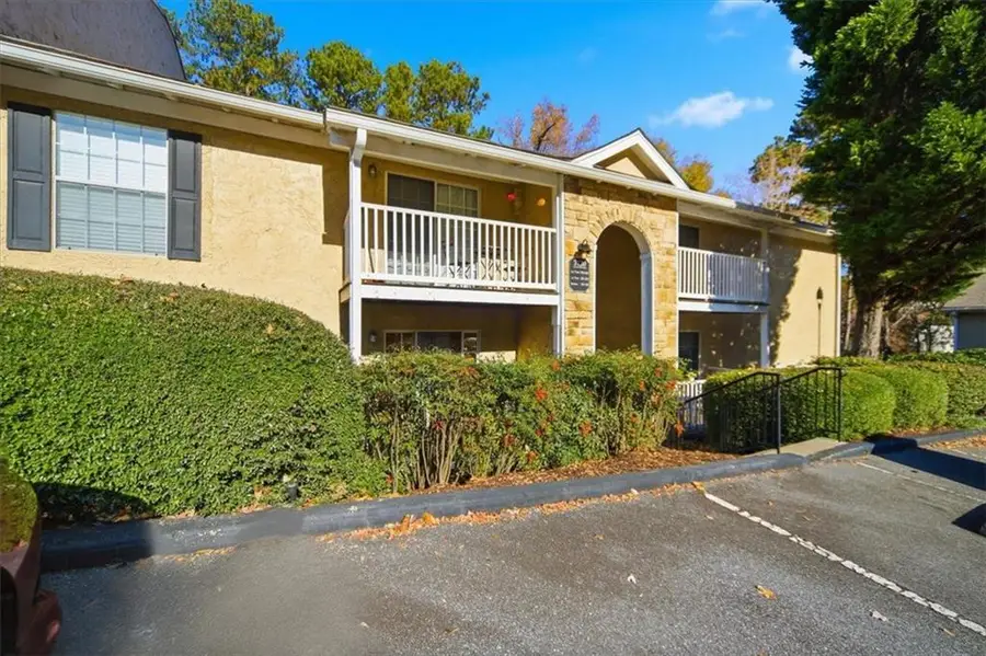 3120 Seven Pines Court #205, Atlanta, GA 30339 - Image #2