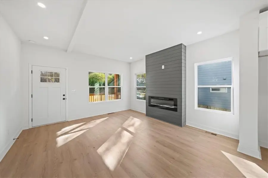 3105 Jones Street, Atlanta, GA 30344 - Image #3