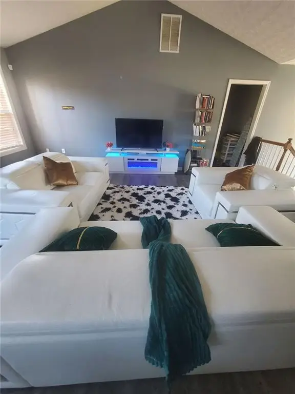 100 Gordons Lake Drive, Temple, GA 30179