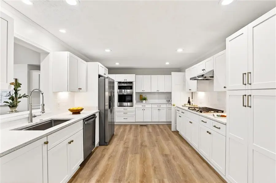 460 Ansley Drive, Roswell, GA 30076 - Image #3