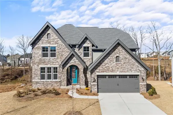 72 Clear Lake Parkway, Hoschton, GA 30548