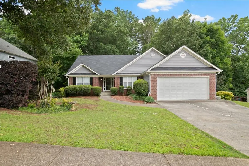1027 Regency Drive, Acworth, GA 30102 - Image #1