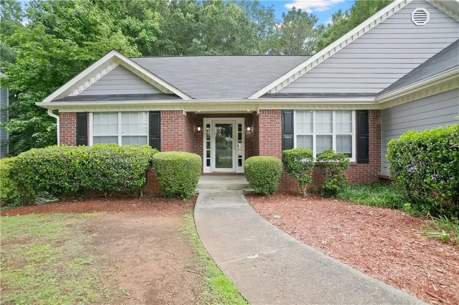 1027 Regency Drive, Acworth, GA 30102 - Image #3