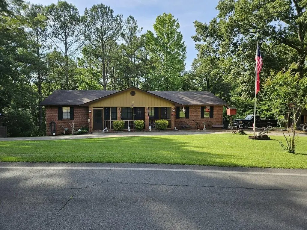 463 Compton Road Se, Silver Creek, GA 30173 - Image #1