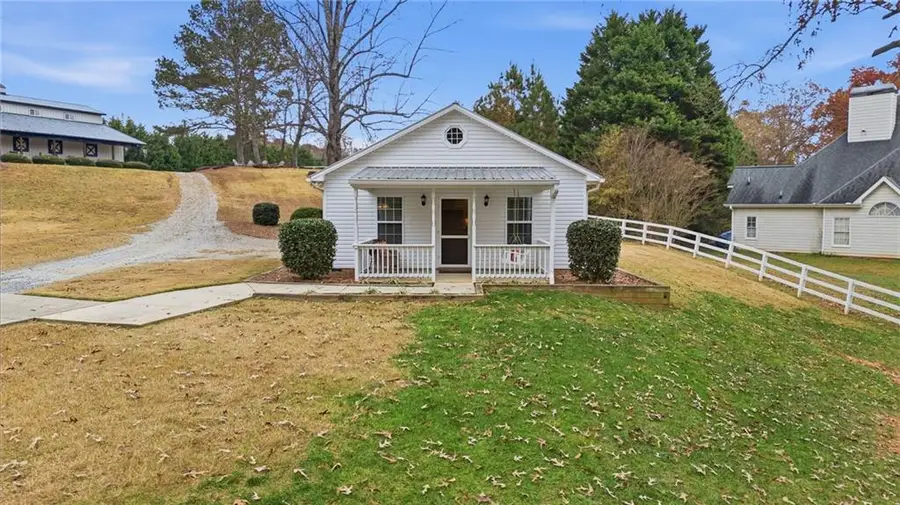 8525 Lanierland Farms Drive, Gainesville, GA 30506 - Image #3