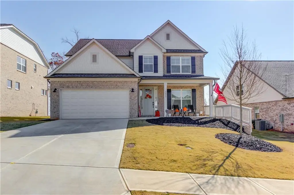 7033 Manchester Drive, Flowery Branch, GA 30542 - Image #1