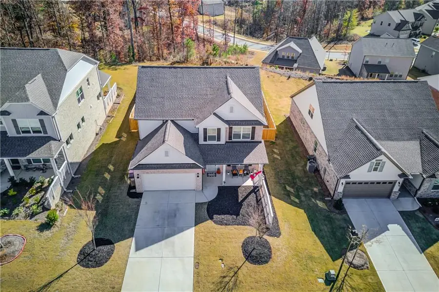 7033 Manchester Drive, Flowery Branch, GA 30542 - Image #2