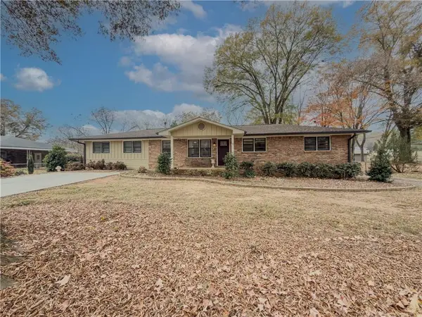 220 Dogwood Drive, Cartersville, GA 30120