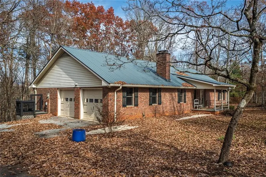 323 Mccartan Trail, Clarkesville, GA 30523 - Image #3