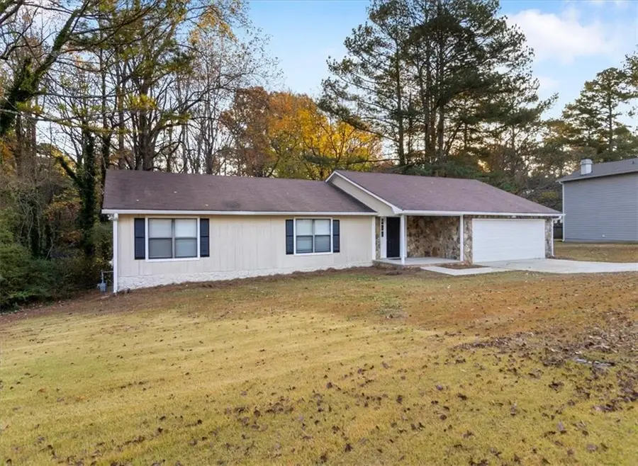 1786 Dunbarton Drive, Lithonia, GA 30058 - Image #3